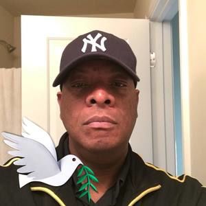 Meet your Posher, Victor